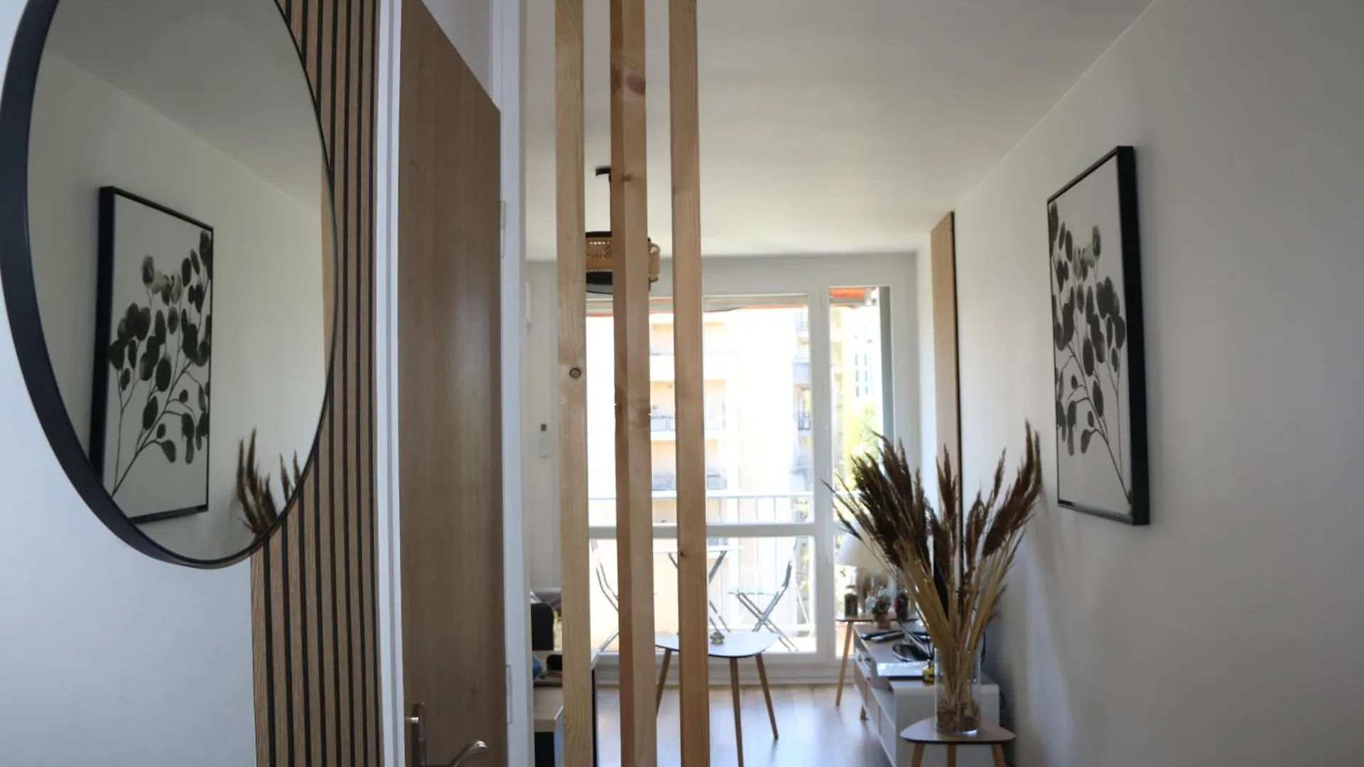 Apartment Spacieux T2 Idealement Place Toulouse France