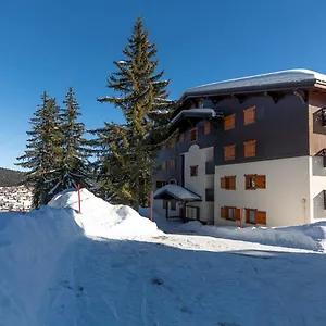 residence-la-foret-des-rennes-les-saisies.hotels-rhonealpes.com/